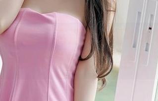Feilin嗲囡囡 – 高清护士夏小秋秋秋，工作与颜值的完美组合？