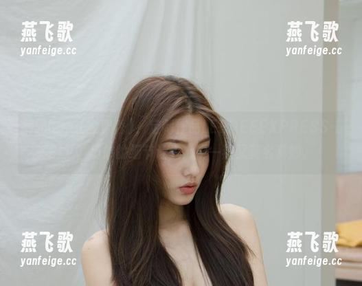 解码G.su(全智秀)，定制作品LEEHEEEXPRESS-LELV，巧妙的细节让人心中一热又莫名其妙。