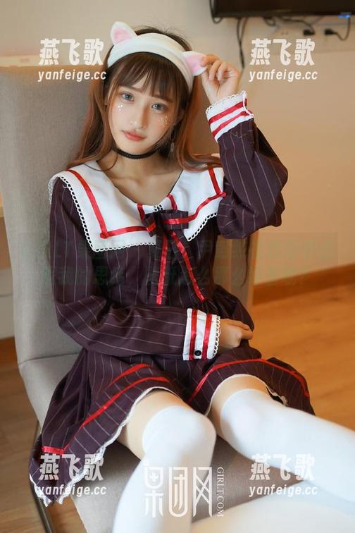 GIRLT果团网 - 夏日！尹意纯在原图中占据我的思绪，壁纸怎么那么好看呢？