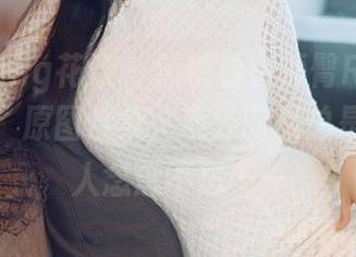 HuaYang花漾 – 悄悄看小海臀Rena的“妹妹”原图合集，意外的却总是那么让人念念不忘……