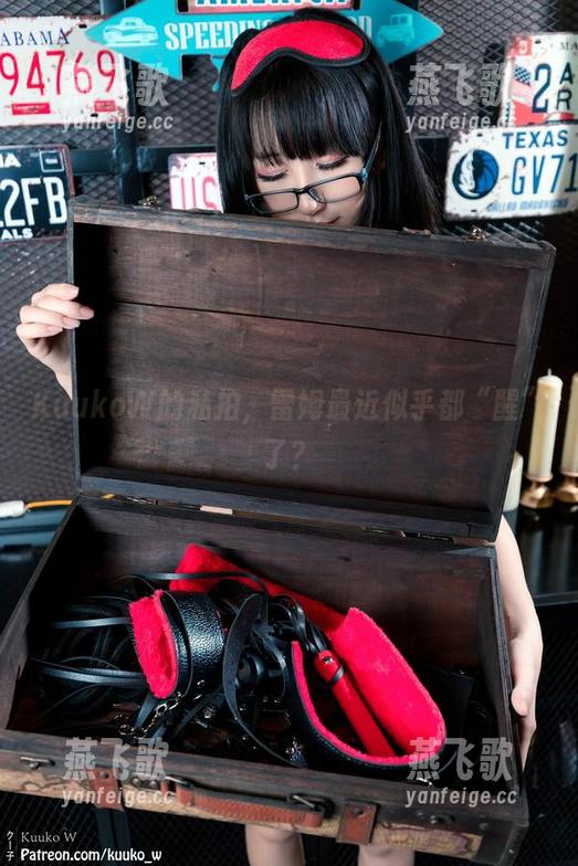 KuukoW的私拍，雷姆最近似乎都“醒”了？
