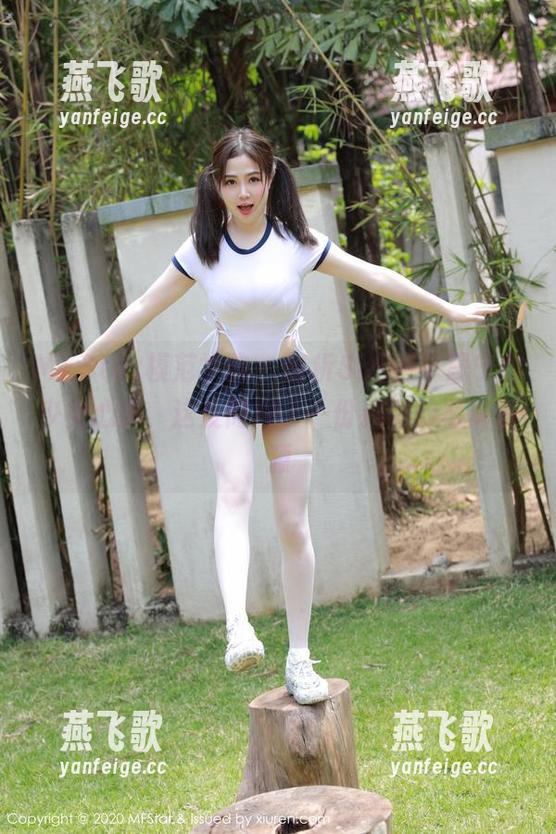 MFStar模范学院-SiByl李思宁 MFStar模范学院 - 剖析SiByl李思宁的少女心事,这反而成了一份精彩的写真资源
