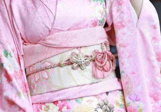MFStar模范学院 – 兔女郎归来，这次是夏笑笑Summer的最新写真，听说拍了还挺“乖巧”的。