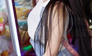 MiiTao蜜桃社 – 哇，伊素妍的白丝！原图和写真都有些不真实，难道我在做梦？