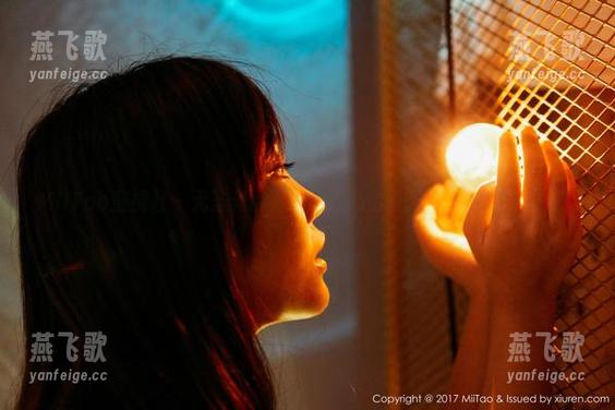 MiiTao蜜桃社 - 无圣光的真实：温心怡夏天图包里藏着什么？