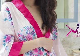 UGirls尤果网 – 高清写真，里面的赵伊彤身穿体操服，姿势各异，背影真是让人寻思