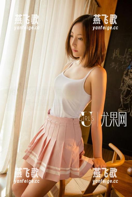 UGirls尤果网 - 霓梓心的私房婚纱合集——每一张都是能把人晃悠的节奏。