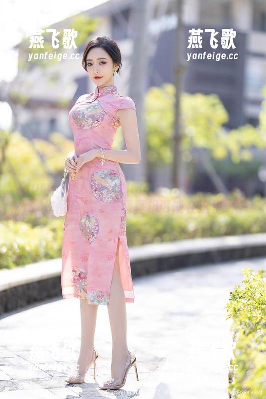 Xiuren秀人网 - 纳闷？奈汐酱nice女友作品合集，爱情真相可能在这里