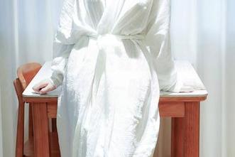 Xiuren秀人网 – 下载奶油妹妹的全套护士系列，就怕自己一时兴起想做调查？