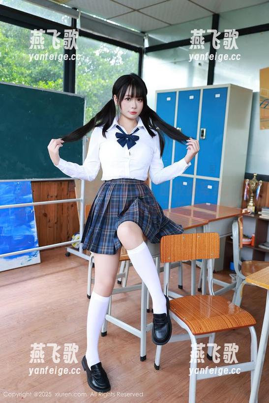 Xiuren秀人网-王俪丁 Xiuren秀人网 - 王俪丁的校服写真:竟然能把这种普通装扮拍得不普通,真敢想
