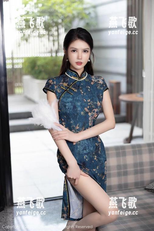 Xiuren秀人网 - 快来看看白琮瑗的女友在图片里的魅力，不妨下载个二百张？