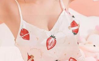 YouMi尤蜜荟 – 艾小青在闺房：写真里的打瞌睡和巧妙拼图，果然是魔法！