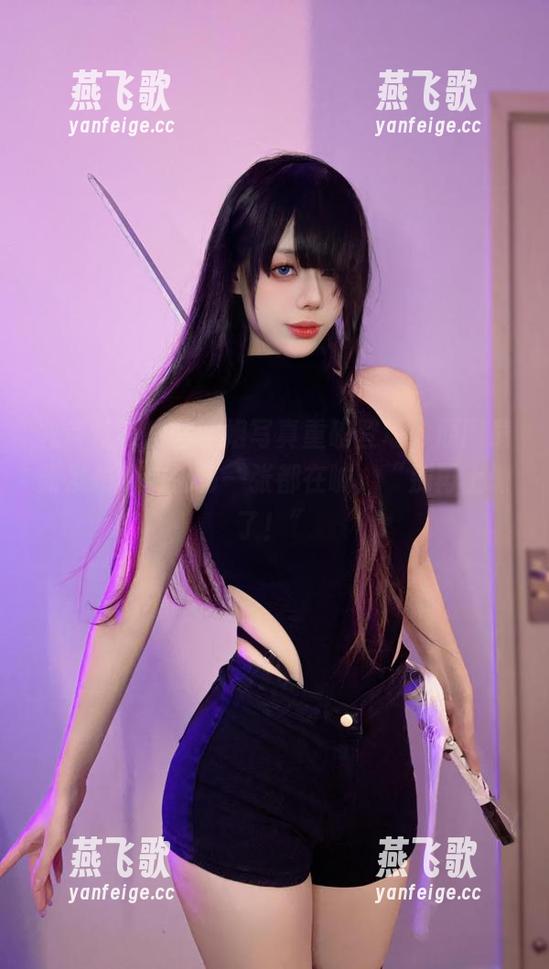 九言从不咕咕学姐写真重磅登场，原图最新发布，仿佛每一张都在喊：“别再上课了！”
