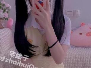 原图要不要那么软萌，作品里的奶牛和二阶堂宅绘子好像很有默契啊。