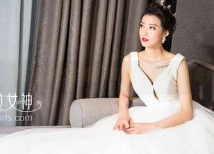 克拉女神 – 除了百琳的私拍，难道你没见过粉色这么好看吗？
