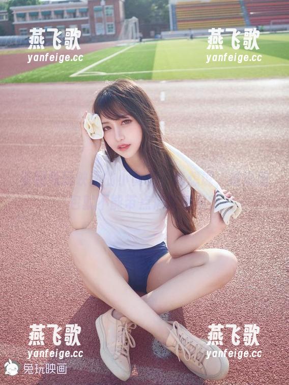 兔玩映画 谈到兔玩映画的小黄帽,我想说,谁说图包就不能带点俏皮感呢?