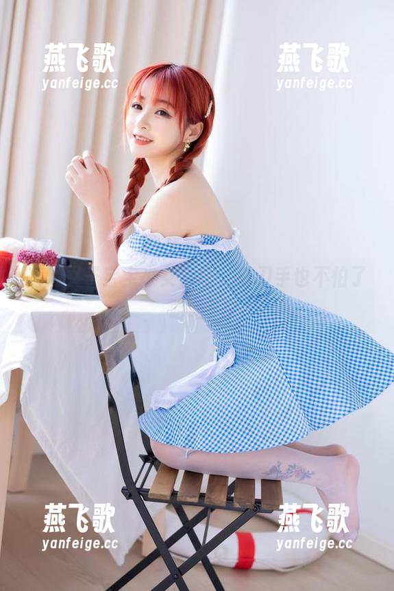 高清叉子宝宝少女套图，剪刀手也不怕了哈哈！