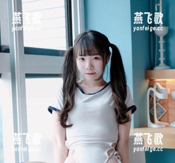 别忙，在线观众准备好迎接可可小白兔的体操服少女作品了吗？