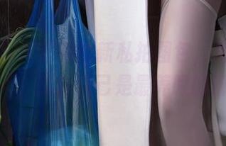 微密圈 – 周妍希的新私拍图包，海边的风景，不，就她自己是最养眼的那位！
