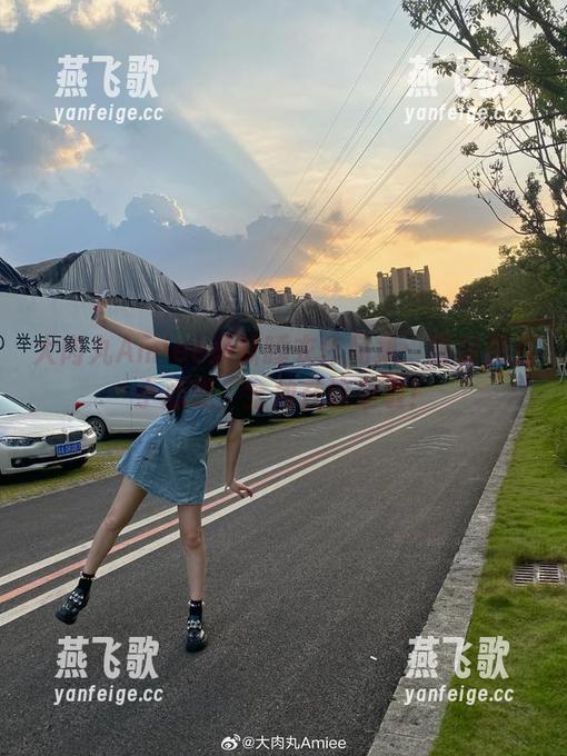 大肉丸Amiee最新睡衣作品集：睡前那点小心思，全放在这里啦！