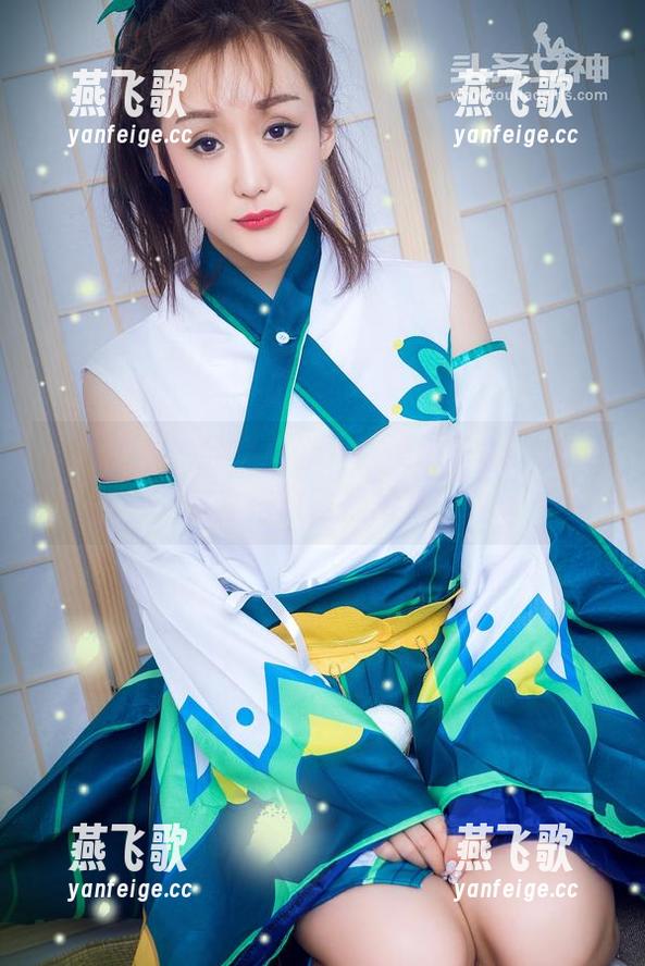 头条女神-美纳子 头条女神 - 全集大公开!美纳子OL,办公室穿搭攻略照片集。