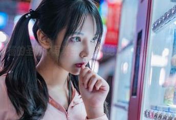 妍子坚不可摧的圣诞节写真全集：你绝对没见过的“圣诞老公公”