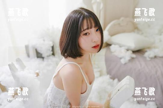 当姜仁卿(강인경)的JK变成你的桌面，原图壁纸直插心头！