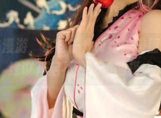 在线路漫游，小仓千代w婚纱美图，强烈建议开启不要吃鸡的模式