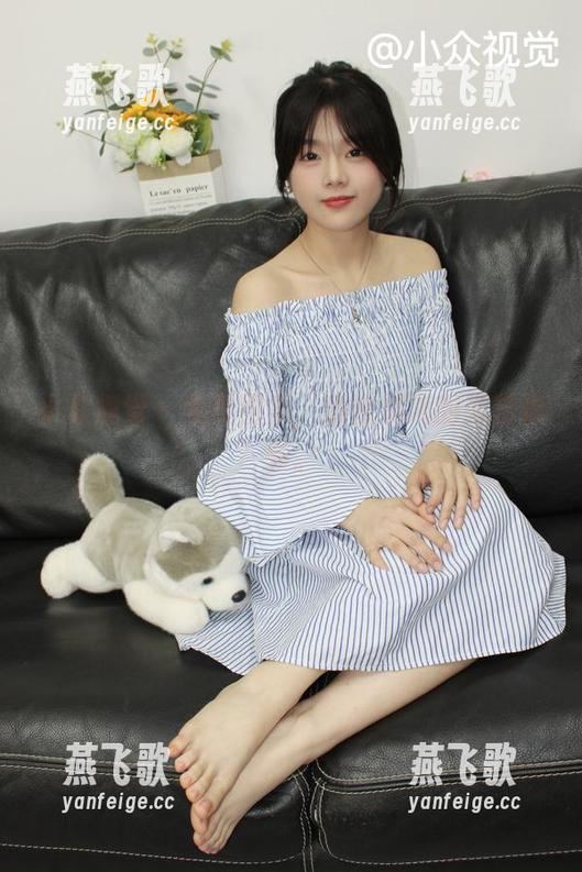 小众视觉-芳芳 小众视觉 - 免费图集,逼格满满的芳芳秘书。