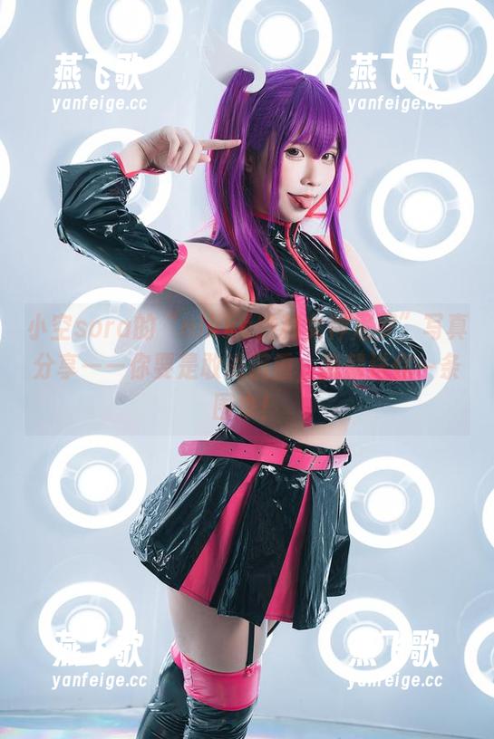 小空sora 小空sora的“nikke胜利女神尼罗”写真分享——你要是敢说沉重,我就送你一条围巾!