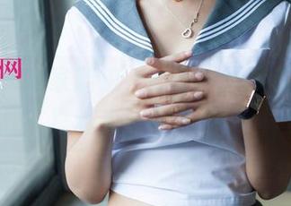 尤果网 – 居家随拍，奶茶Emily的高清写真让人一秒入境。
