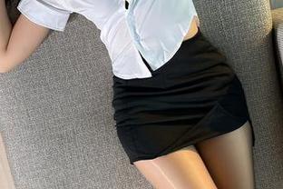 微密圈 – 全套jk制服中，张思允nice究竟是哪种气质在隔着屏幕传递？