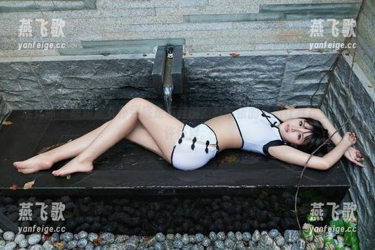 推女郎-赵惟依 推女郎 - 想知道女仆到底是怎样的?赵惟依的私拍让我产生了少许怀疑。