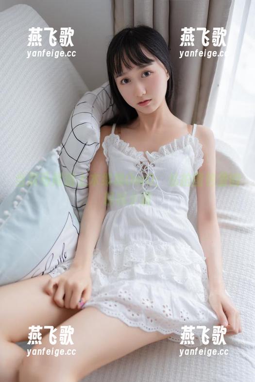 木绵绵OwO 当双马尾遇上木绵绵OwO:私拍图包里的轻松小调