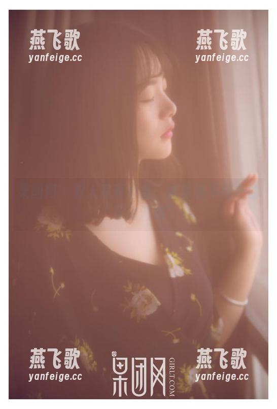 果团网 - 双人写真合集：陈雅漫不间断的“互动游戏”