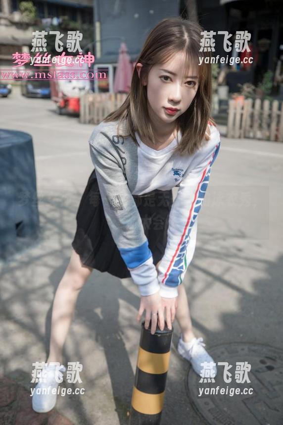 梦丝女神-玥玥 梦丝女神 - 每一张都是无圣光的泳衣秀,玥玥你太会了