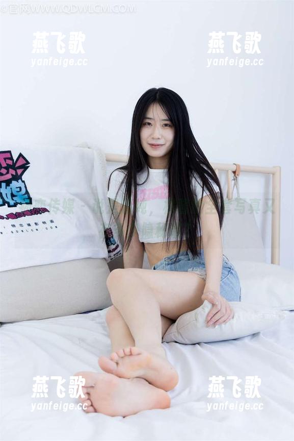 物恋传媒 - 说是清纯，橘酱的全套写真又有多少隐秘呢？