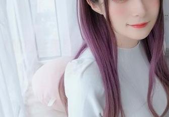 白银81的肉丝美图合集，顺便给我一个走神的理由。