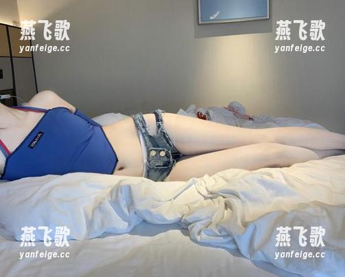 微密圈 - “相扑猫”的新展现，制服写真，一言不合就开始撩。