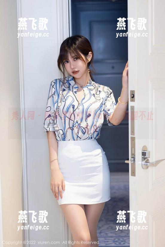 秀人网-M梦baby 秀人网 - 图集里的M梦baby,美腿不止一个方向