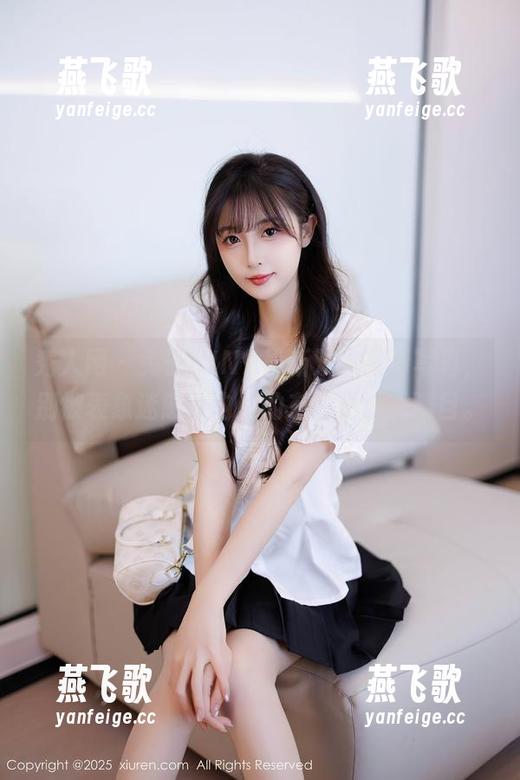 秀人网 - 兔子NINA最新双人高清写真，别被表象迷惑，内里的东西更让人瞩目。