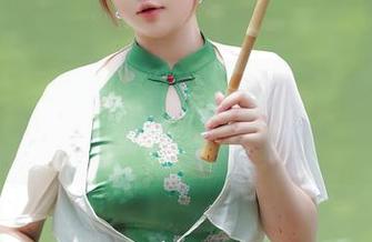 秀人网 – 筱慧icon与旗袍，我的思绪也被带偏了，先停留在图集里慢慢想吧