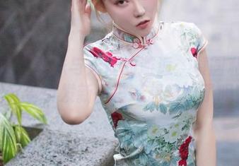 秀人网 – 丝袜与天使的邂逅：袁圆私拍原图又要引发新一波‘想象’了吗？