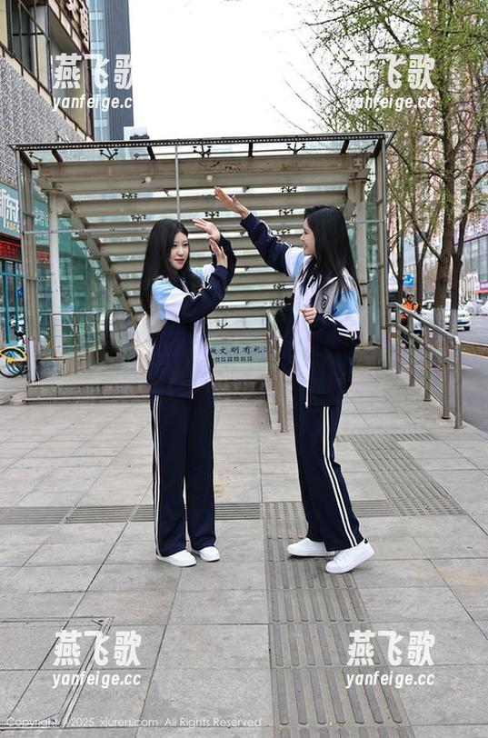 秀人网 - 轩轩王子的写真天使，下载了你知道会怎样吗？不说了，点吧。
