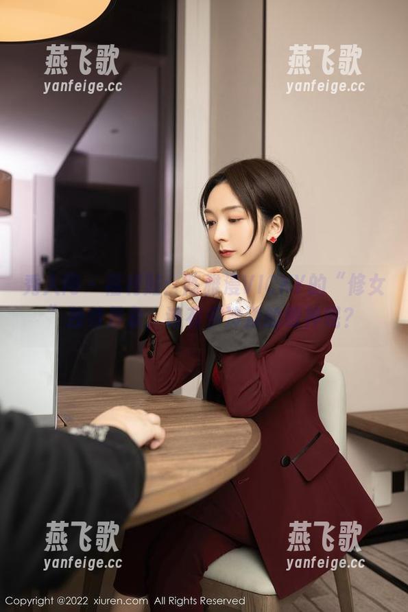 秀人网 - 福利贴：陈雅漫VICKY的“修女”独特景象，该有多冷淡的眼神呢？