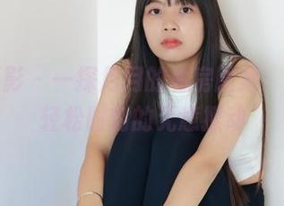 绮梦摄影 – 一探月月的私房图集：灰丝，轻松时刻的无意撩动