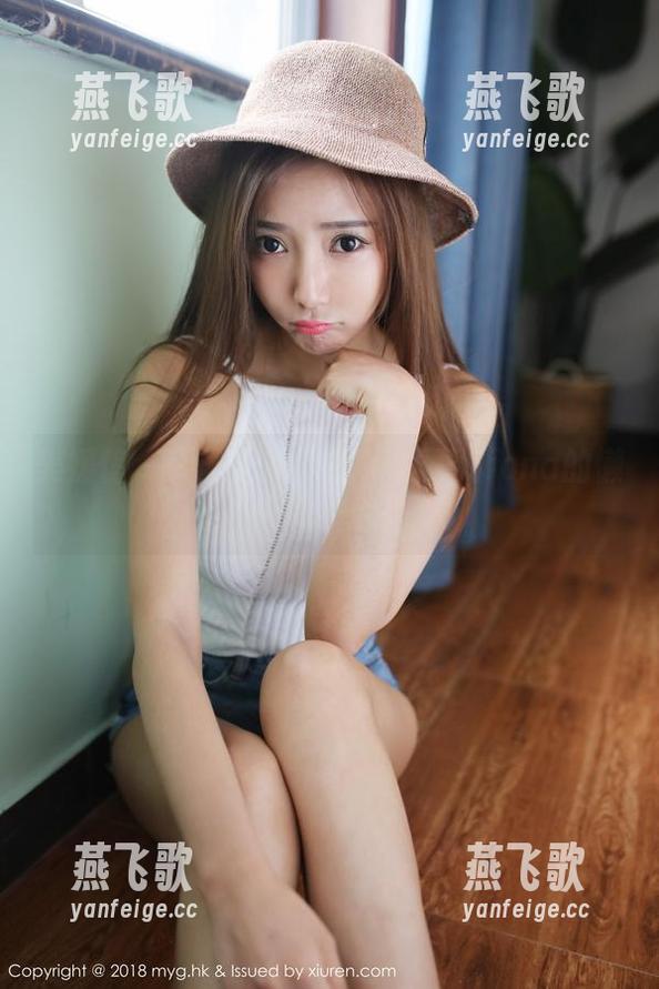 美媛馆 - 无圣光的诱惑-伊雨蔓Fiona的懒散睡衣时光