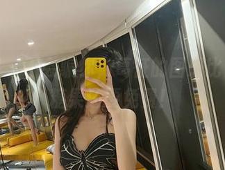 微密圈 – 不会骗你，葛征的图册比万圣节糖果还要免费！