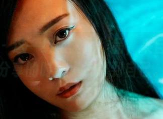 蜜桃社 – 这一组比基尼作品，来自美绪，分享的时候小心噎到自己。
