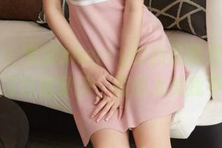 蜜桃社 – 雪梨sherry的旗袍教程美图分享，学习自信穿搭，画面太美我不敢看。
